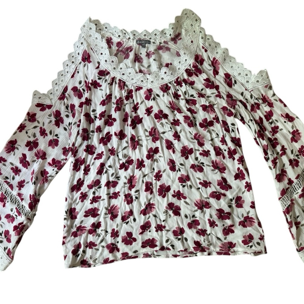 Charlotte Russe Pink Ruffled Relaxed Blouse, Cold shoulder